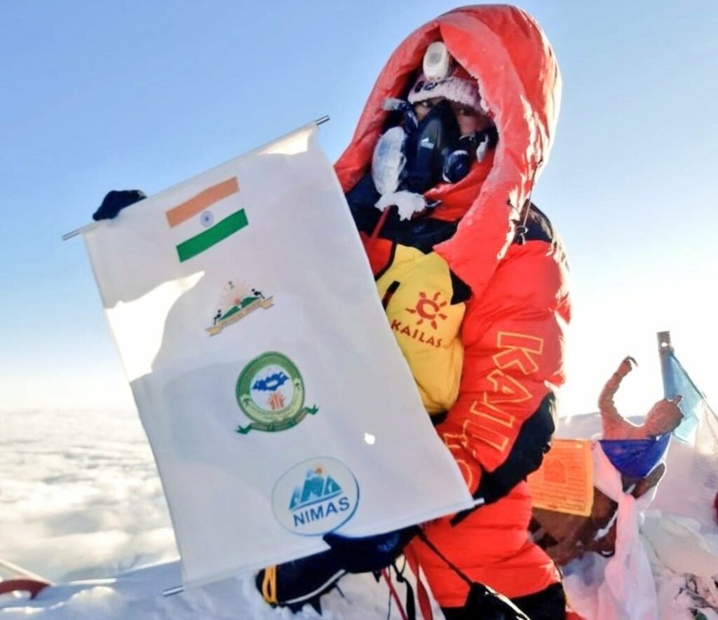 Yashi Yangjom of Arunachal Pradesh made the country proud, hoisted the tricolor on Everest