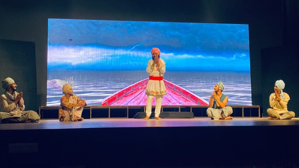 On the occasion of Prakash Parv of Sri Tegh Bahadur Sahib, the artists presented the saga of bravery, chanted "Jo Bole So Nihal"