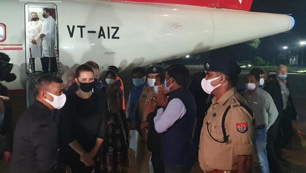 Denmark PM Mate Fredrickson reached Agra, welcomed by Energy Minister Shrikant Sharma, will see Taj Mahal tomorrow