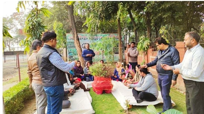Tulsi Puja Day was celebrated instead of Christmas Day, plants were presented, saplings were planted in Nakshatra Vatika.