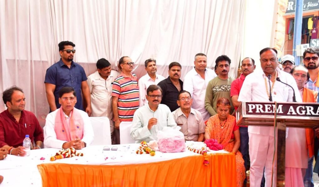 Statue of martyr Lance Naik Govind Mehta unveiled at Rajpur Chungi Tirahe, family's eyes moist